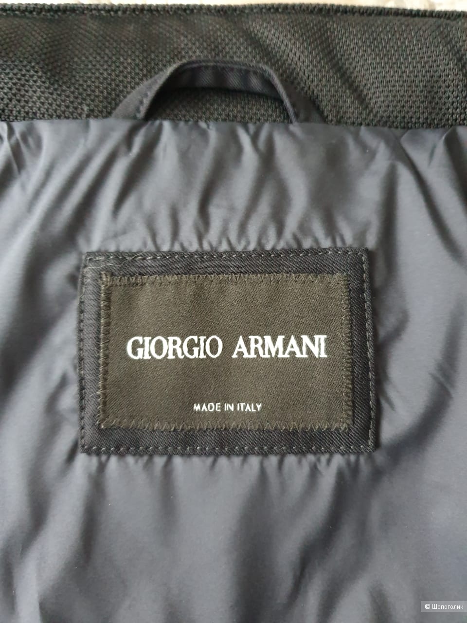 Куртка Giorgio Armani. Размер 54.