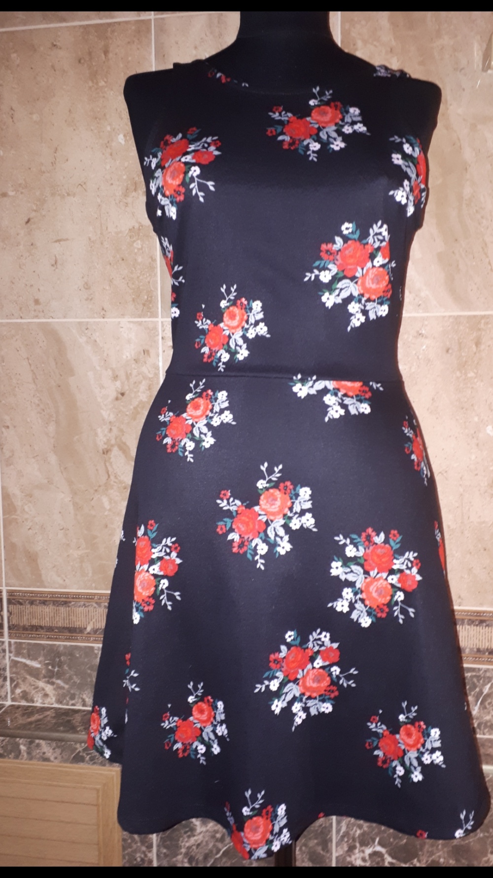 Платье Divided H&M 36 евро р-р