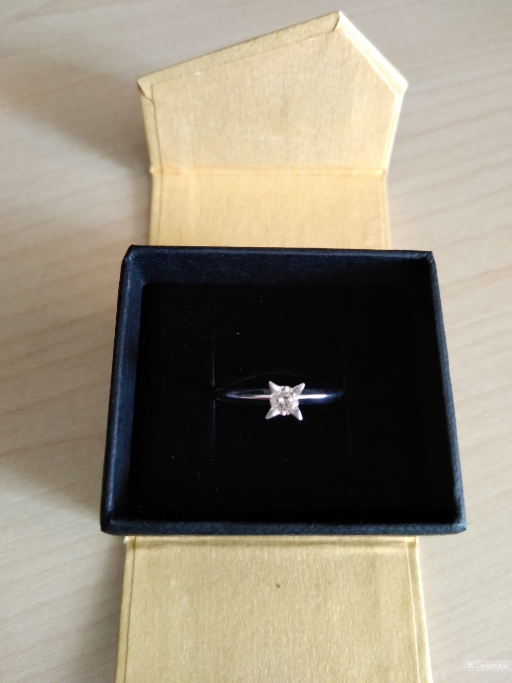 Кольцо из белого золота 585 с бриллиантом 0,20 ct (4 мм), размер: 17,5.