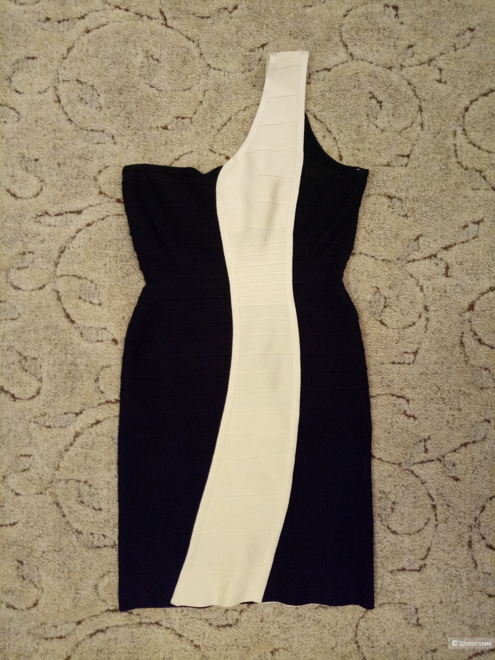 Платье Herve Leger, размер 46 рос.