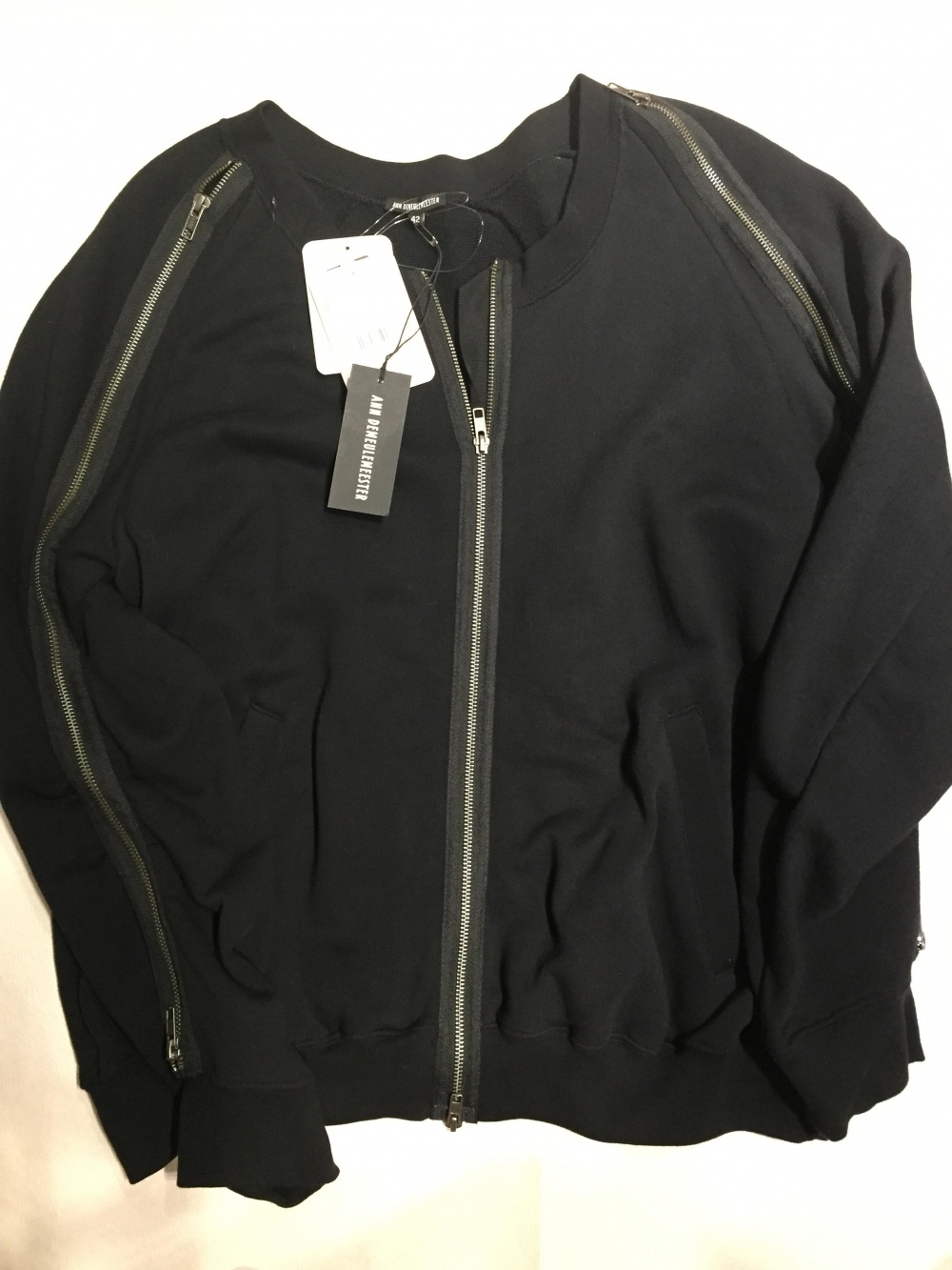 ANN DEMEULEMEESTER Свитшот на молнии р.46