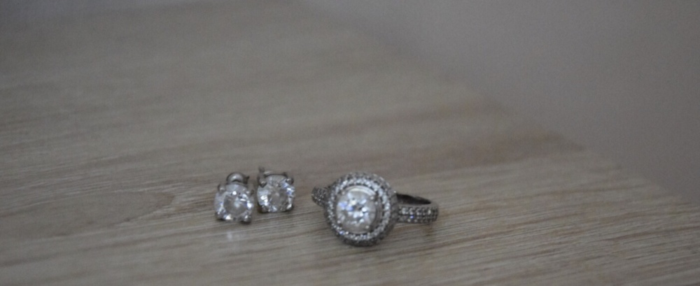 Комплект, серебряные серьги и кольцо, размер  16,5