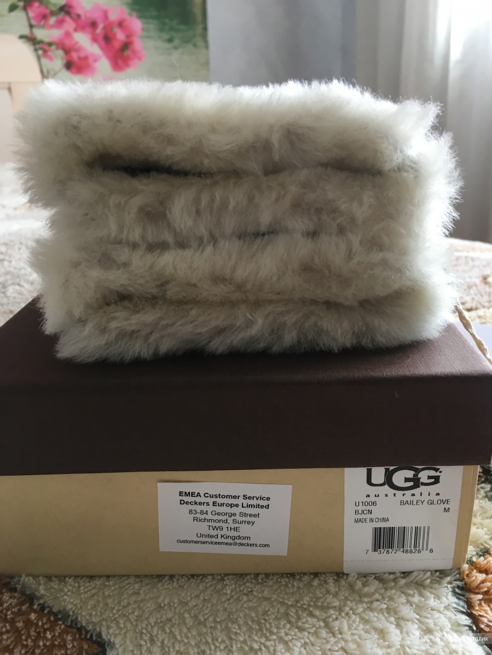 Перчатки UGG AUSTRALIA, размер М