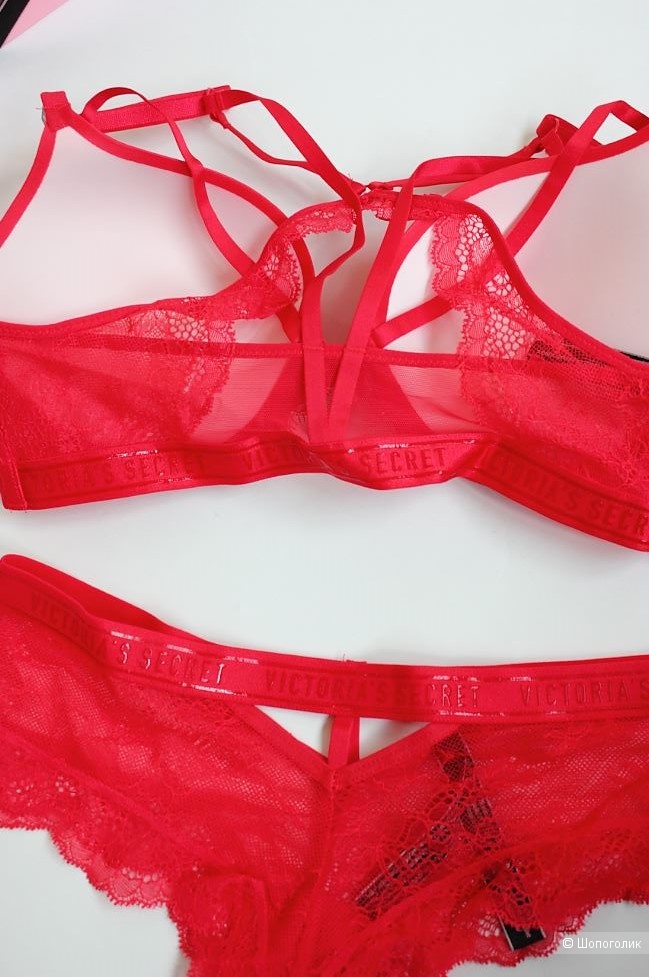 Комплект Victoria's Secret бюстгальтер 34С (75С) и трусики (S)