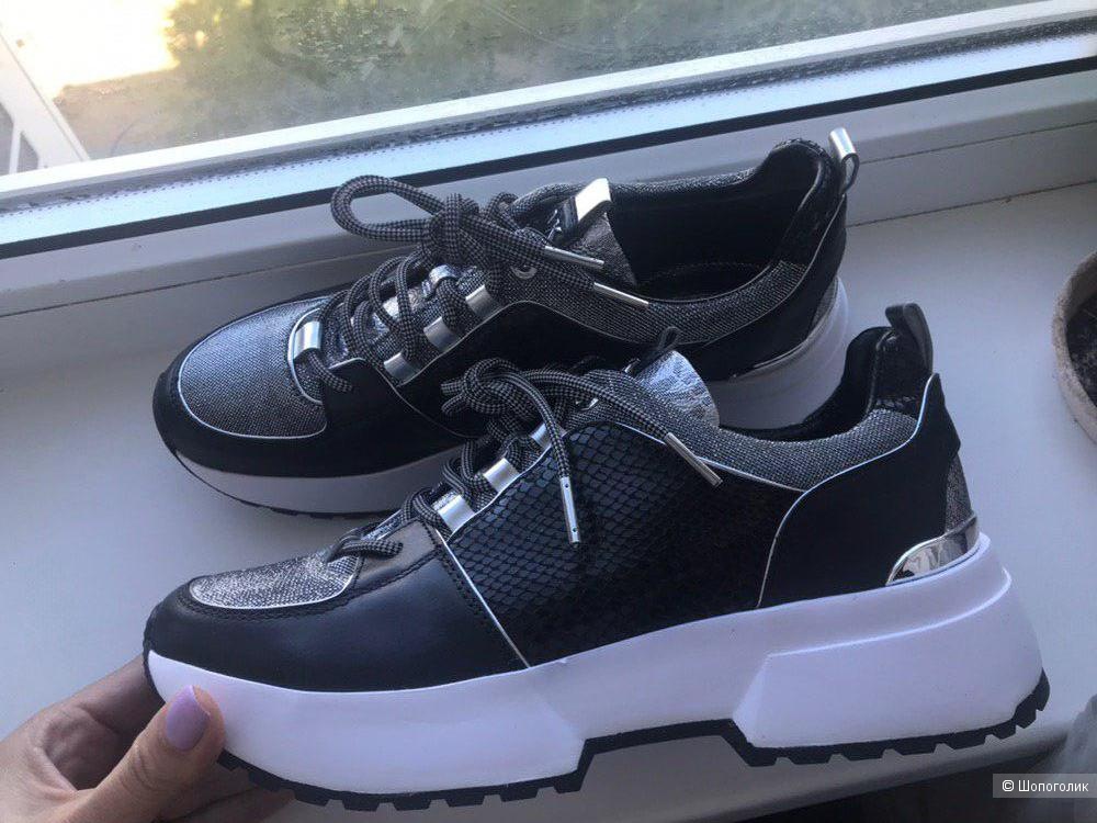 Кроссовки MICHAEL KORS, размер 41