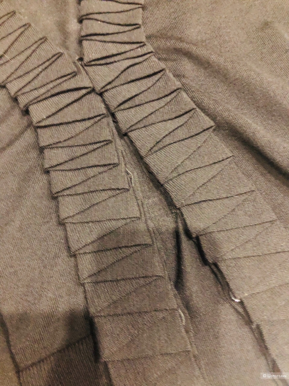 Укороченная кофта L.K. Bennett .100% Merino wool.Размер М.
