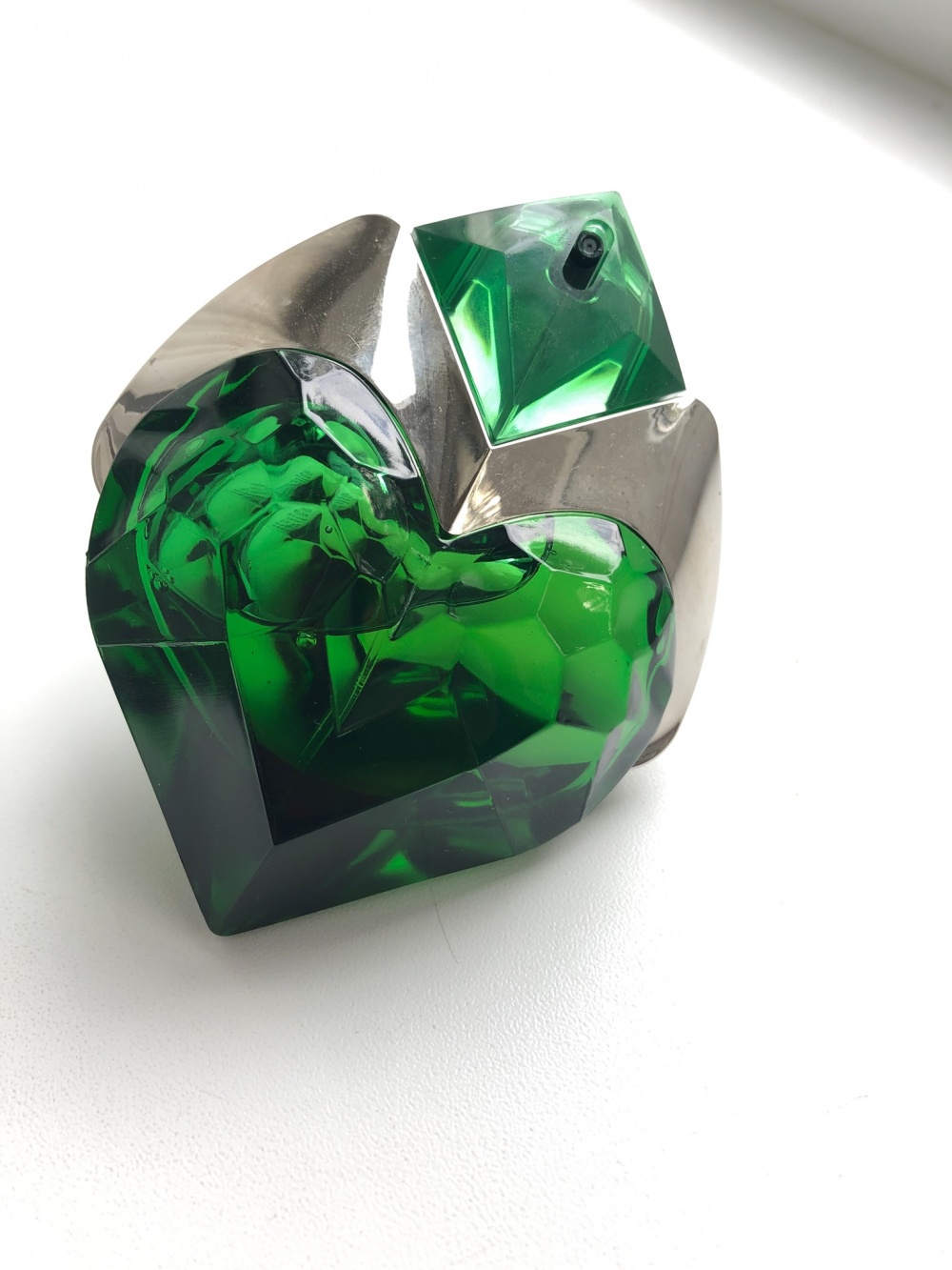 Aura Mugler Eau De Parfum (~25ml)