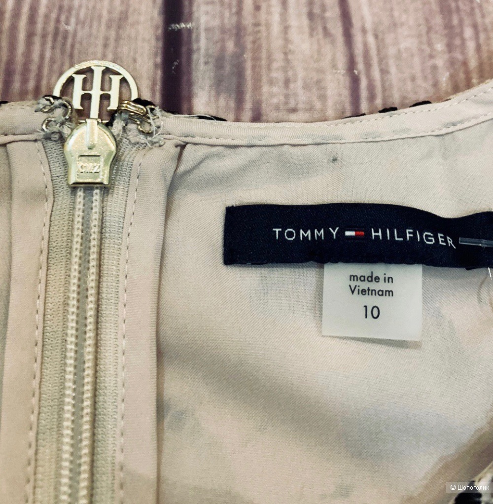 Платье от Tommy Hilfiger M/L