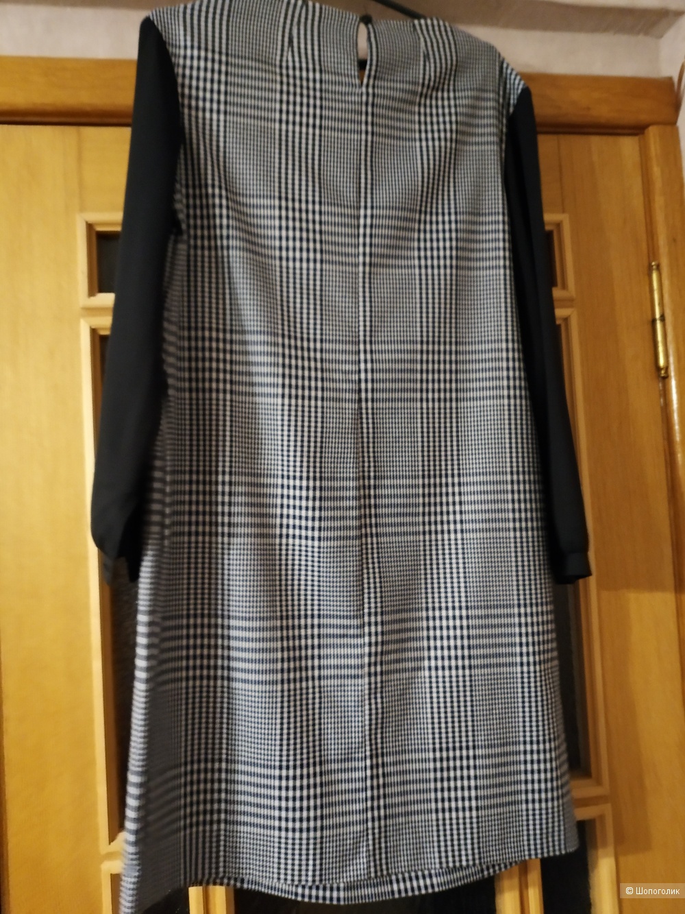 Платье Akimbo размер 44 (на 44-46)