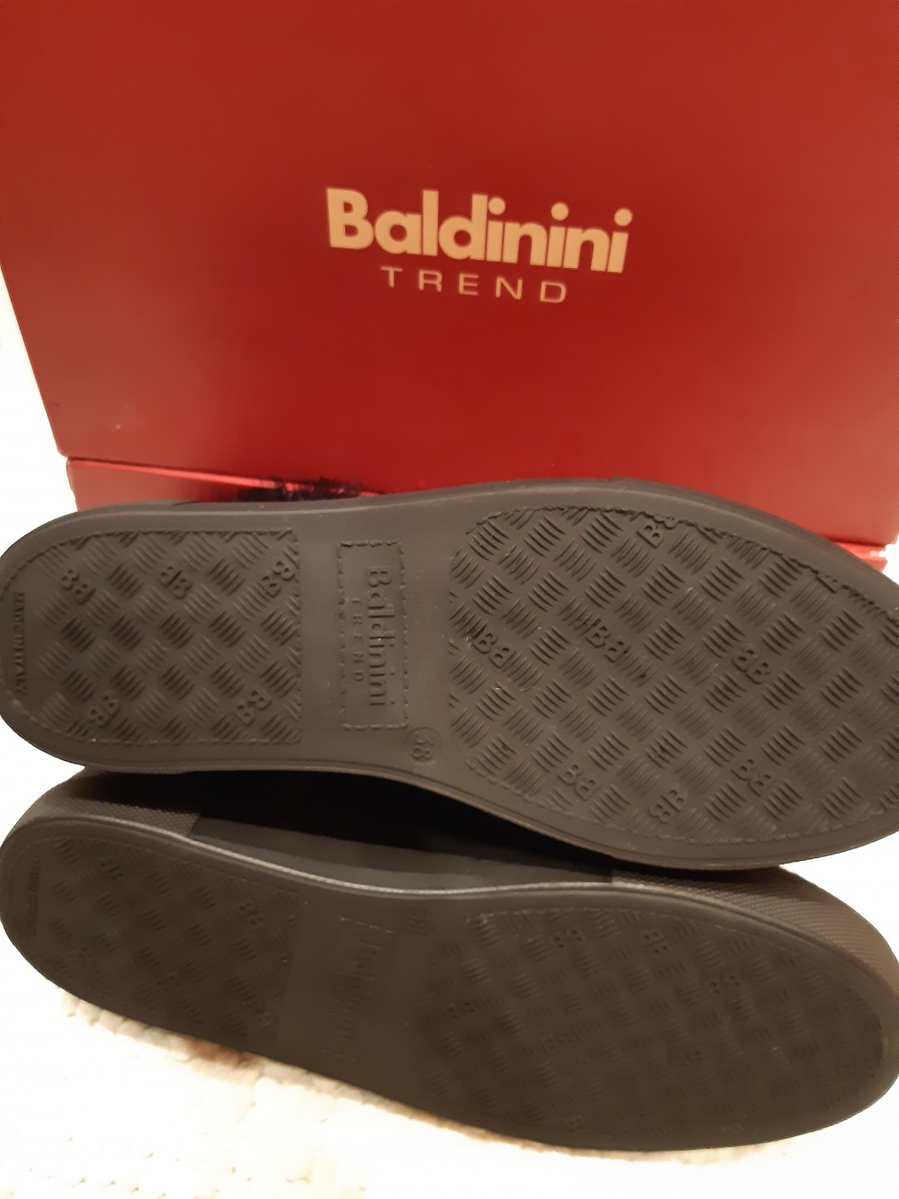 Ботинки Baldinini Trend. Размер 38-39.