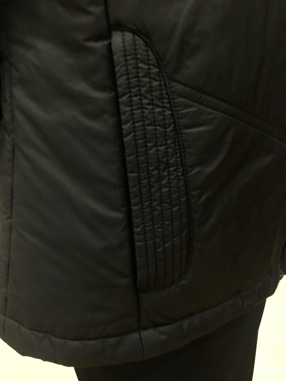 Куртка бренд Adidas eur 44 ru 48-50 L-XL