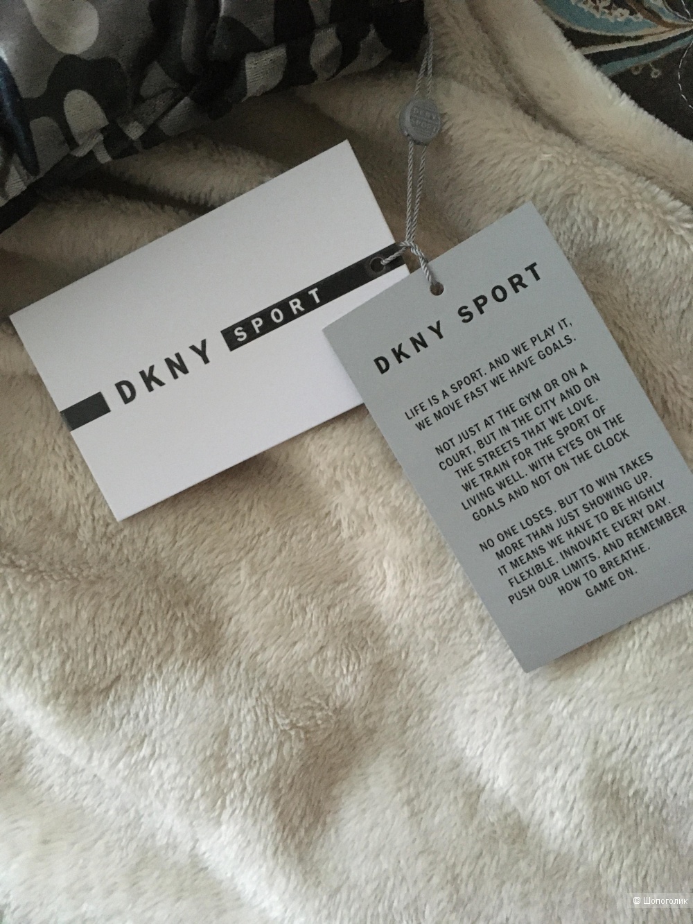 Пуховик DKNY размер М