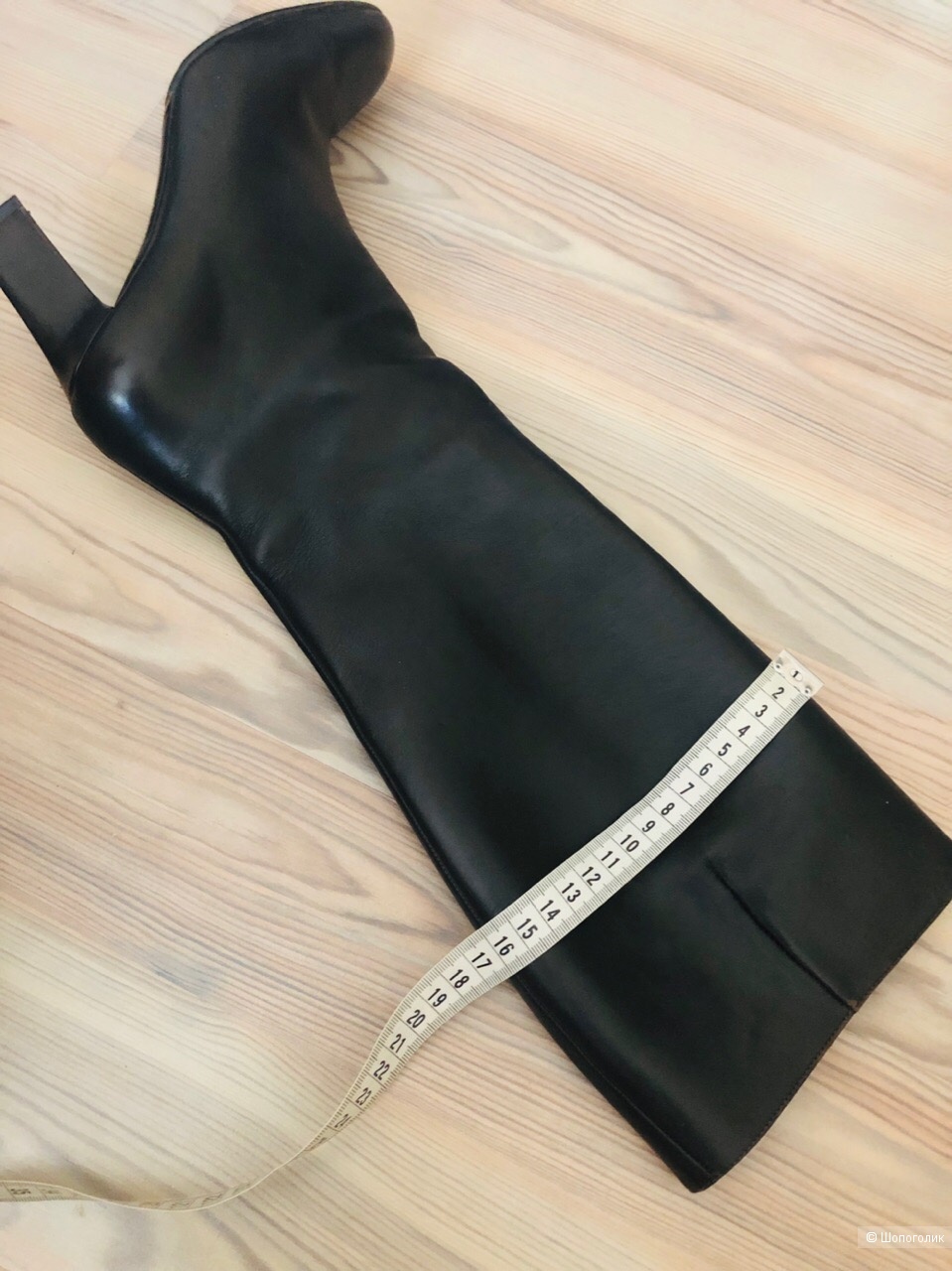Сапоги от Salvatore Ferragamo Размер 36-37.