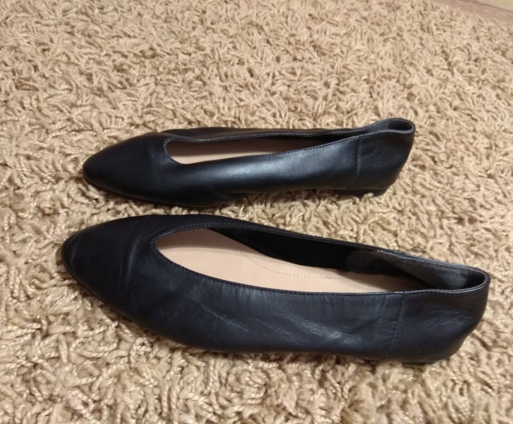 Кожаные балетки Zara , 36 размер