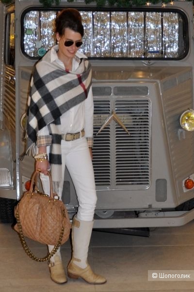 Шаль Burberry, 140/140