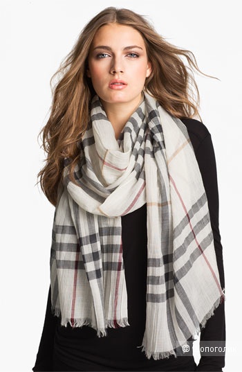 Шаль Burberry, 140/140