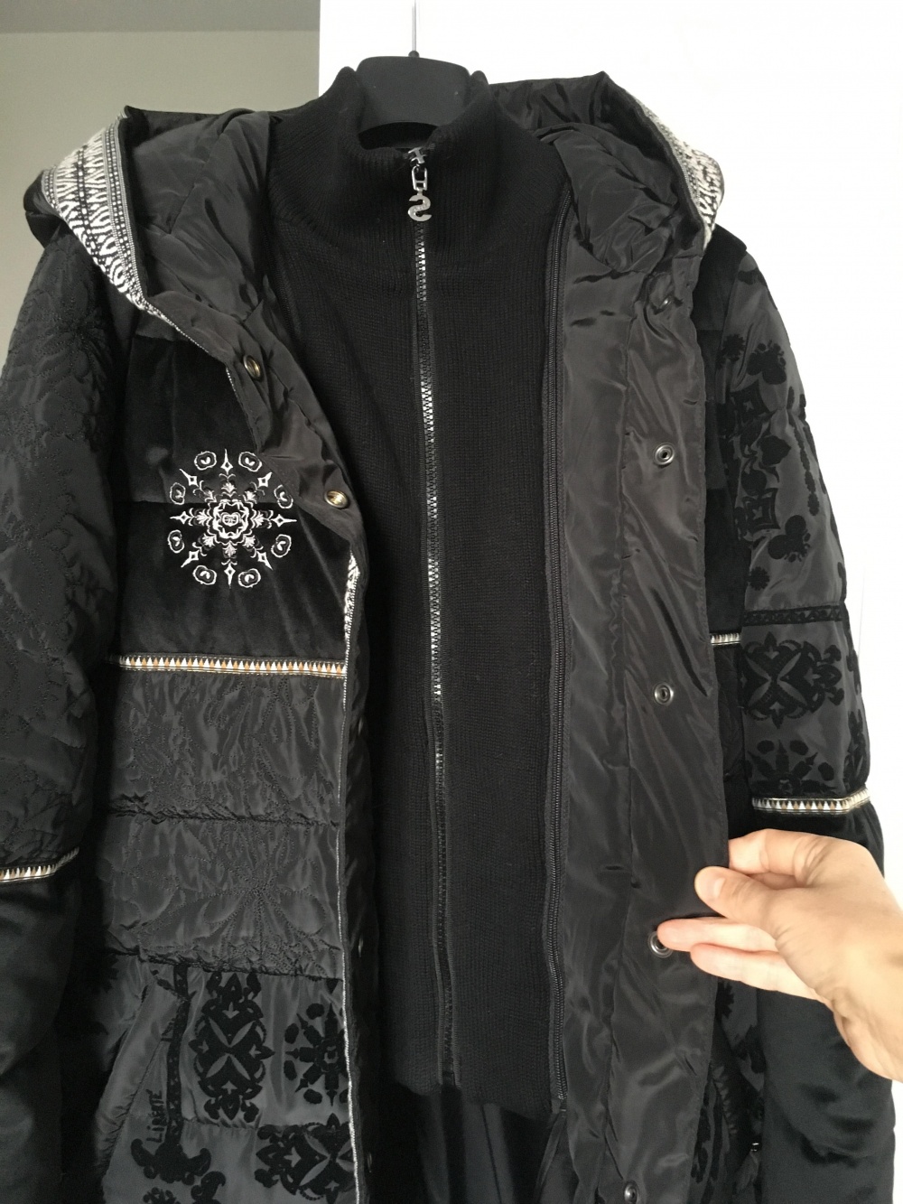 Пуховик Desigual размер 38