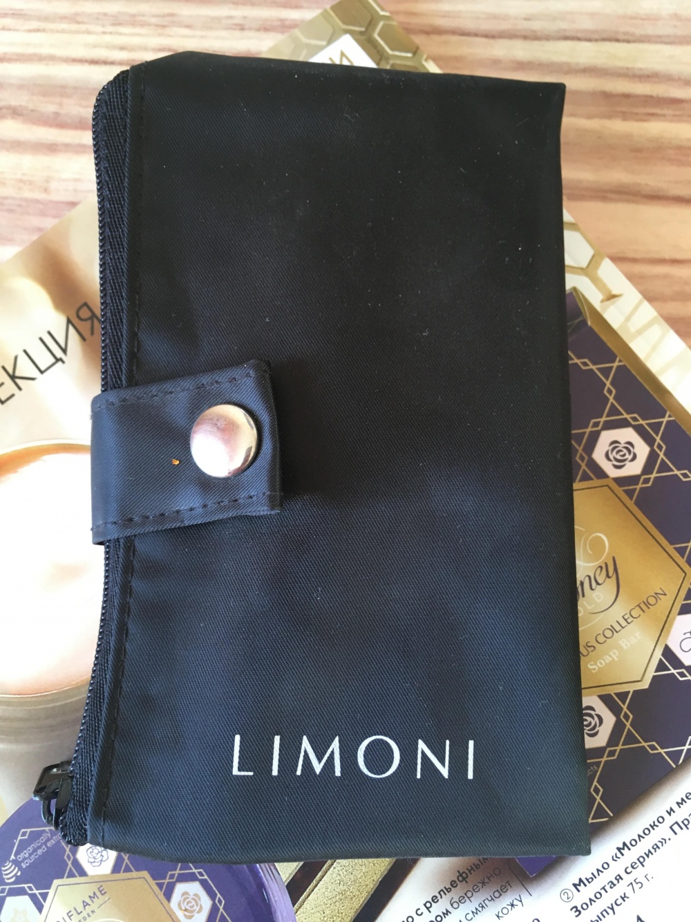 Набор кистей для макияжа Limoni Professional Travel размер 14х9 см.