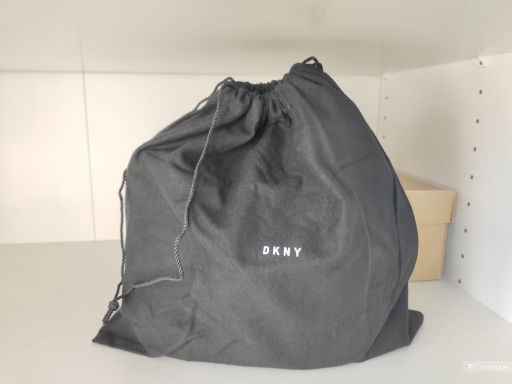 Сумка кросс-боди DKNY