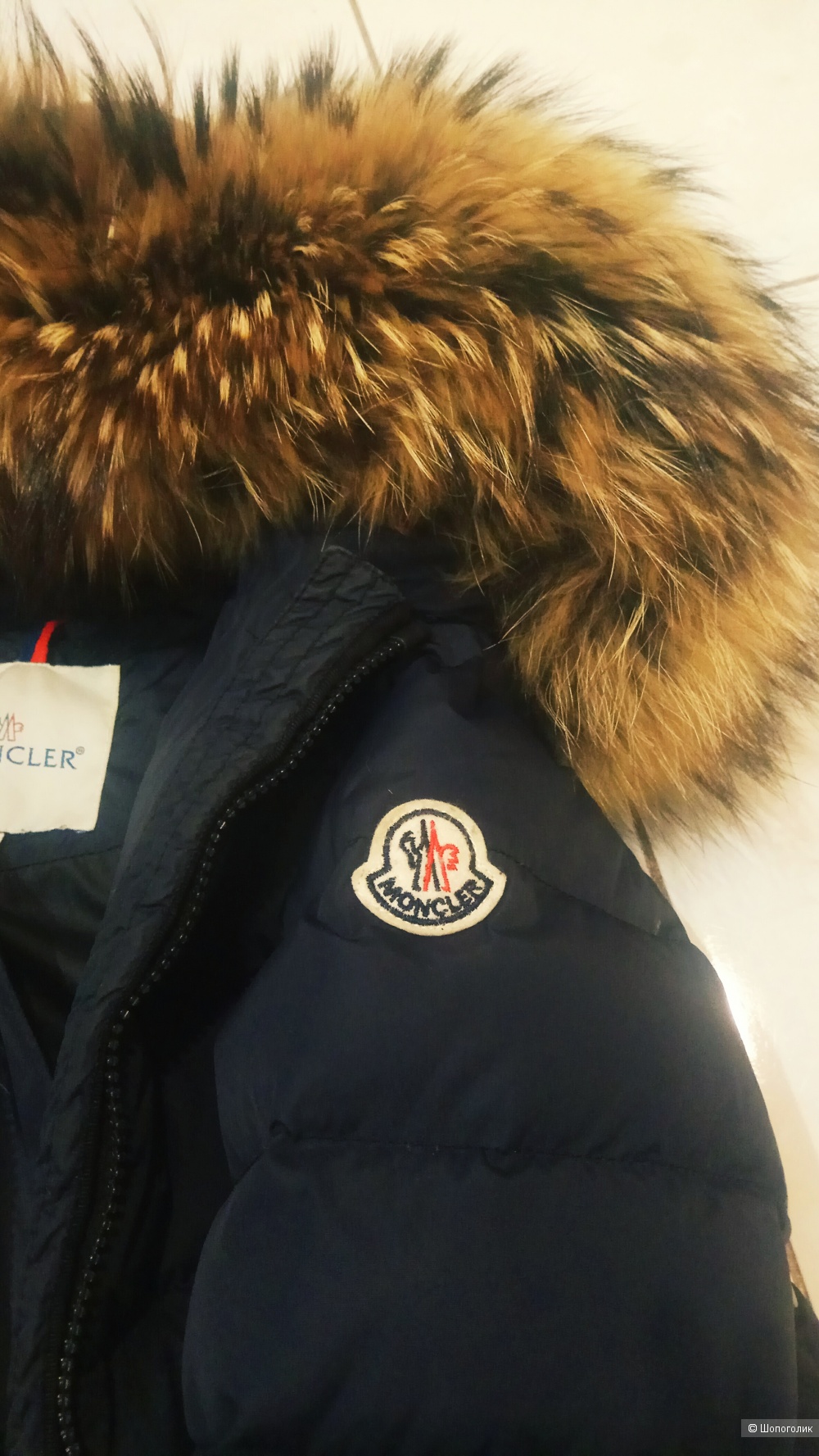 Пуховик Moncler размер 42