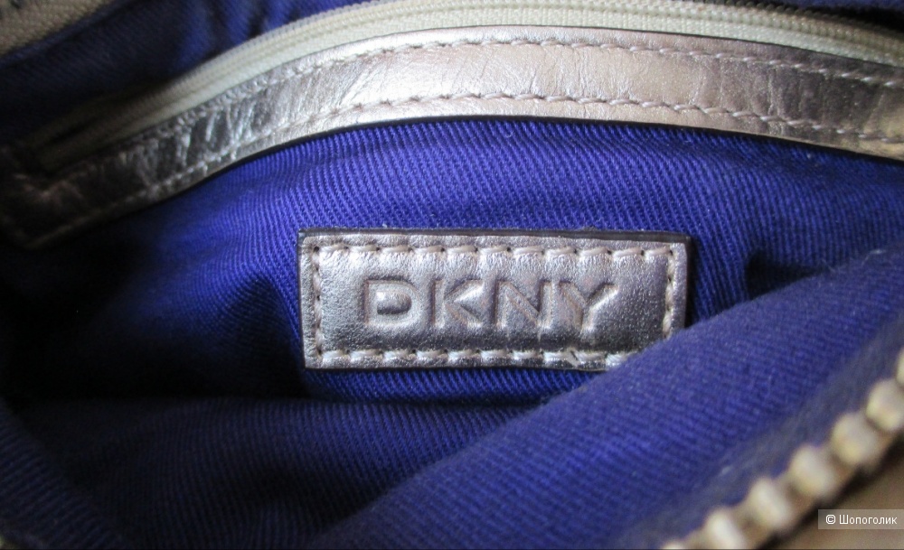 Кроссбоди DKNY.