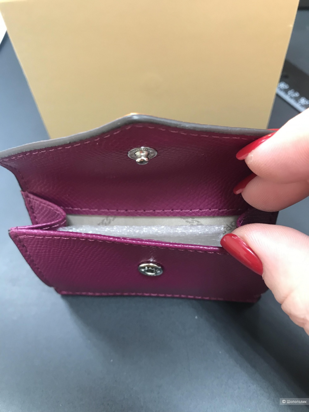 Мини кошелёк Michael Kors Small Crossgrain Leather Tri-Fold Envelope Wallet