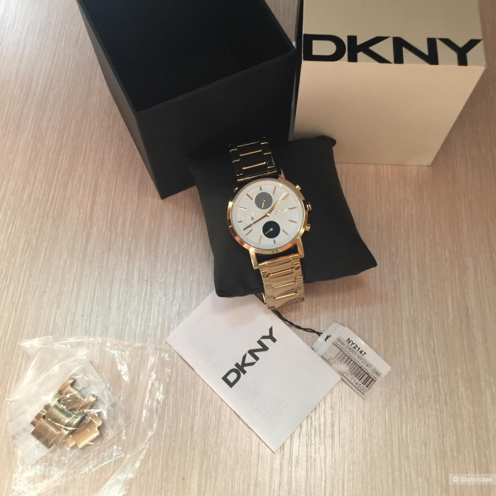 Часы Dkny