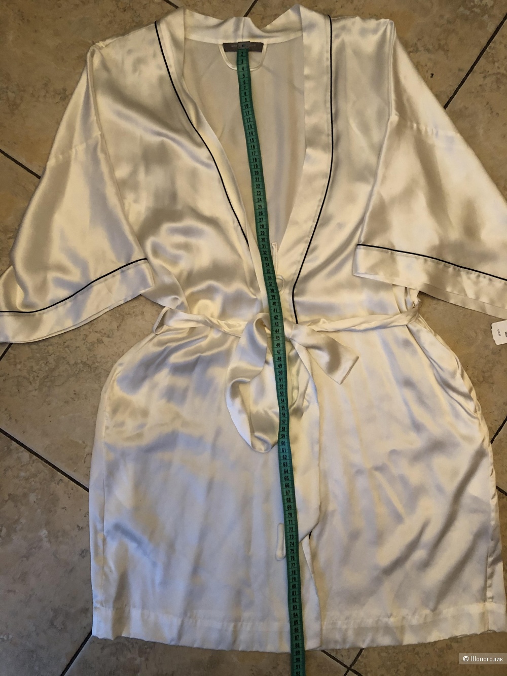 Шелковый халат-кимоно Neiman Marcus Intimates, размер L/XL, на S/M