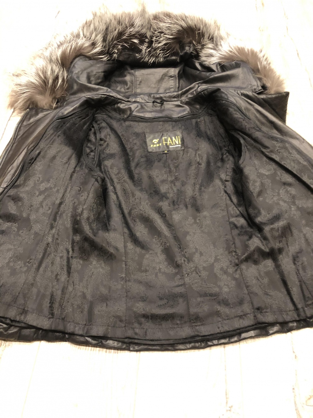 Кожаная куртка Fani exclusive M(40-42)