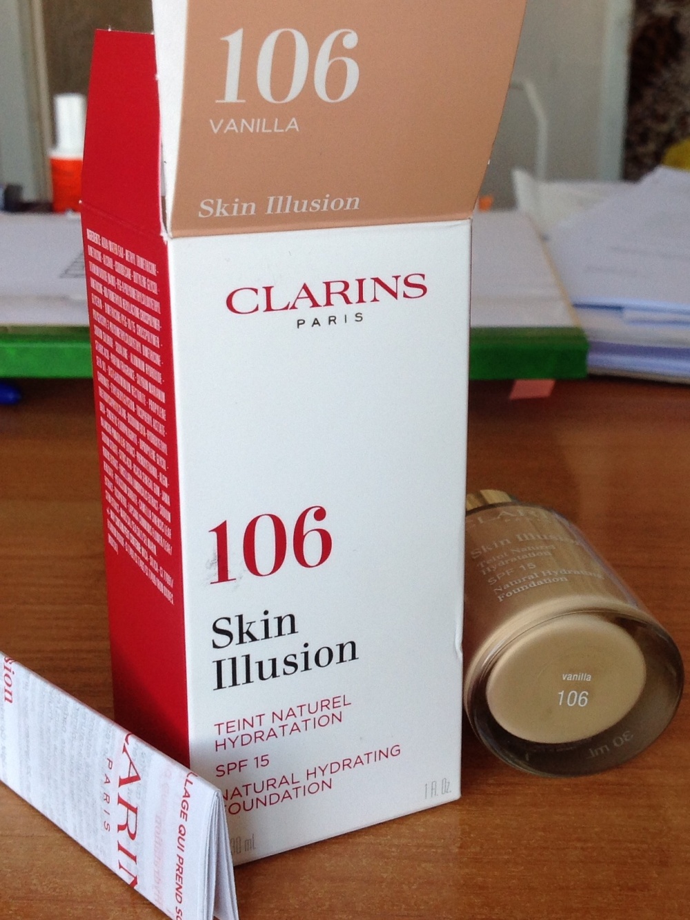 Увлажняющий тональный крем Skin Illusion SPF 15, Clarins. 30 мл.
