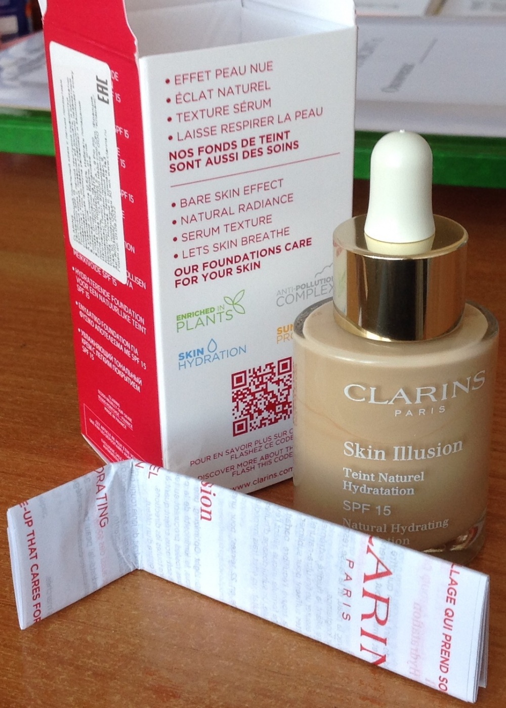 Увлажняющий тональный крем Skin Illusion SPF 15, Clarins. 30 мл.