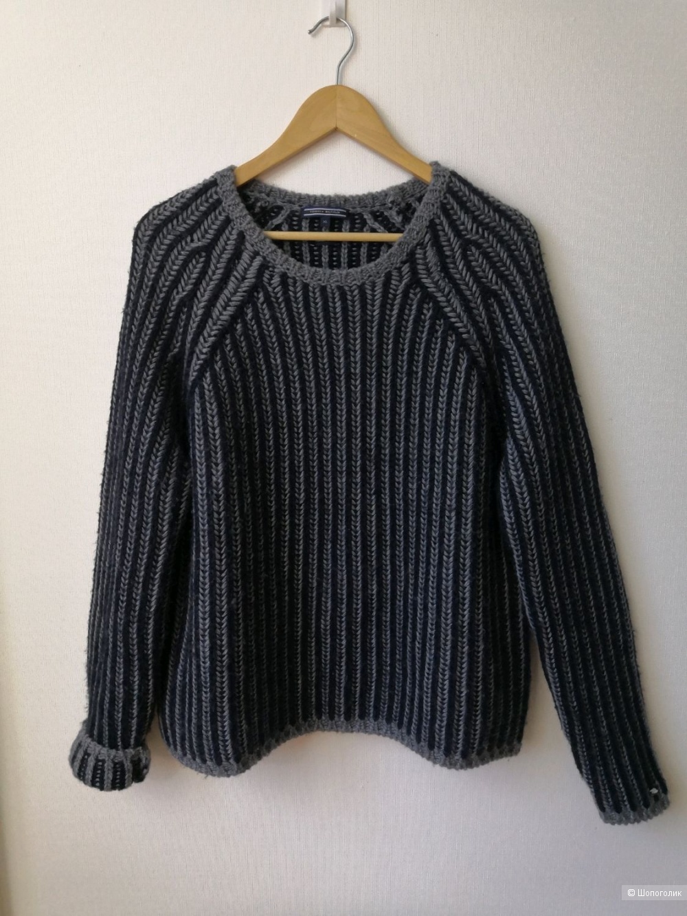 Пуловер Tommy  Hilfiger размер XL.