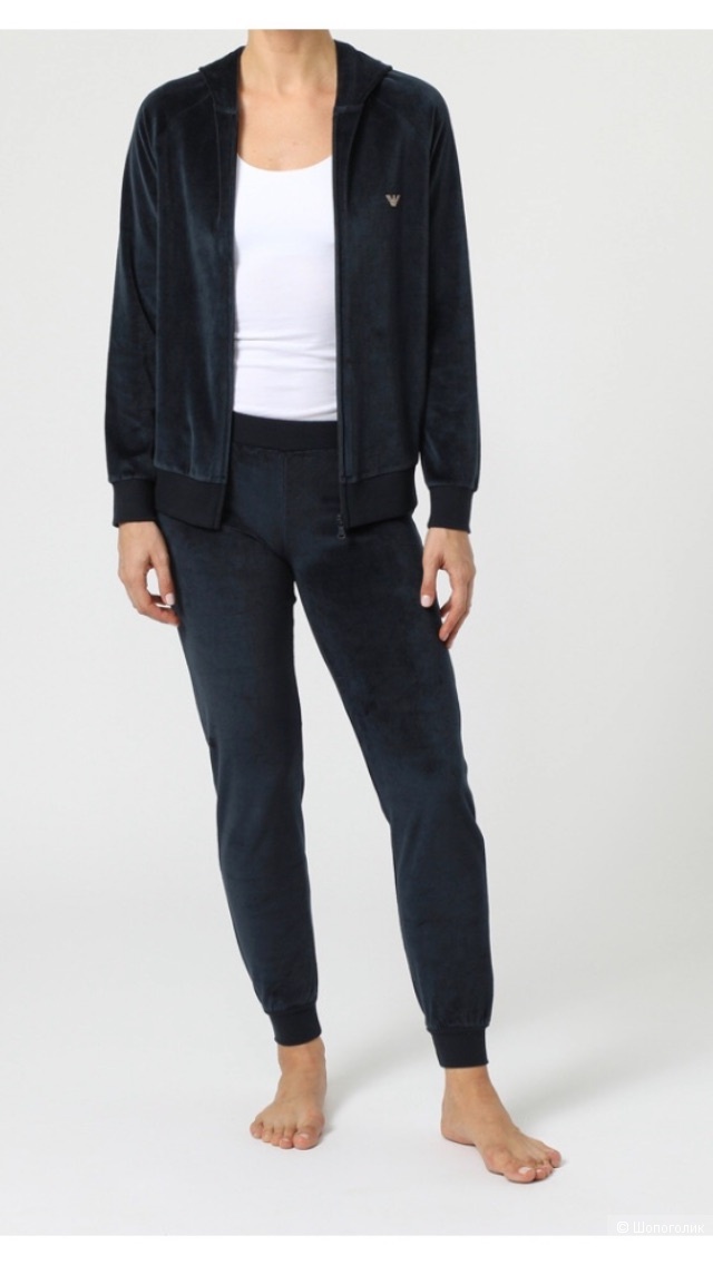 Костюм Emporio Armani, р. 42 (36 it).