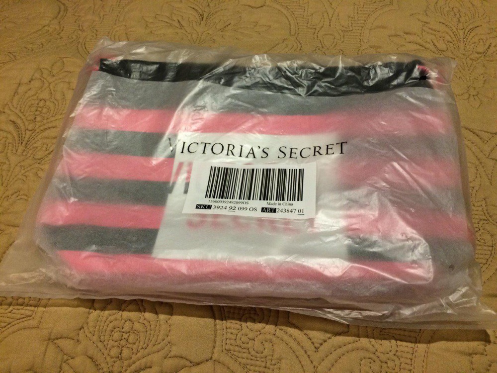 Большая косметичка Victoria's Secret