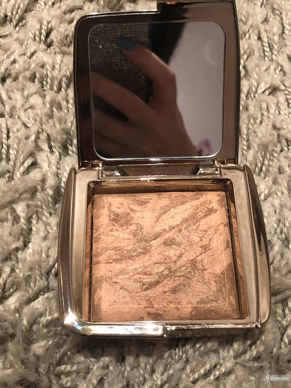 Hourglass бронирующая пудра radiant bronze