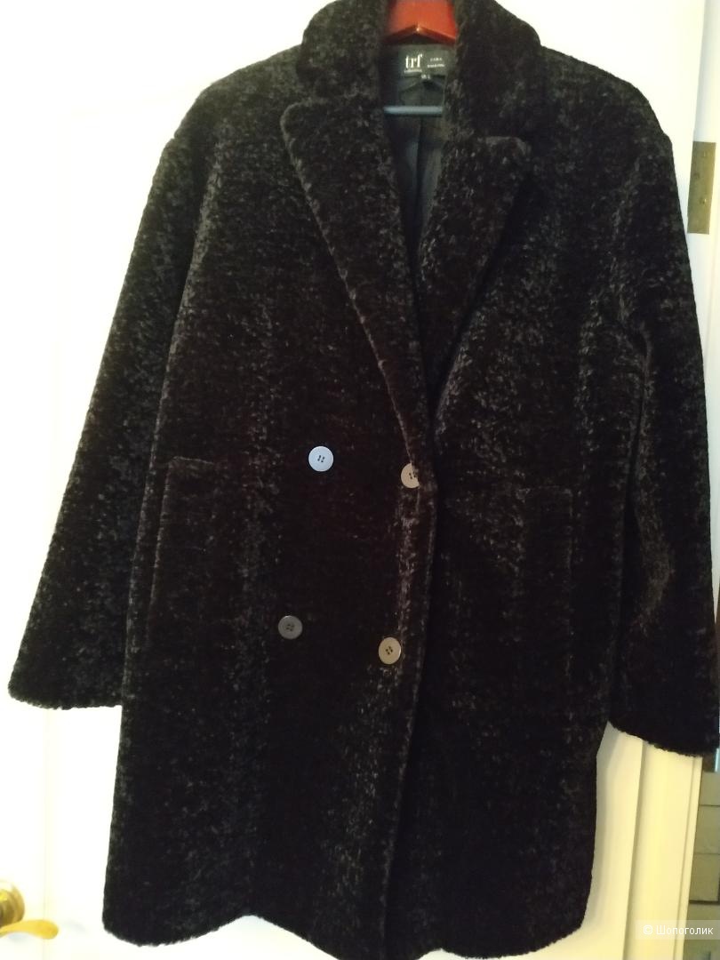 Пальто из искусственной овчины Zara