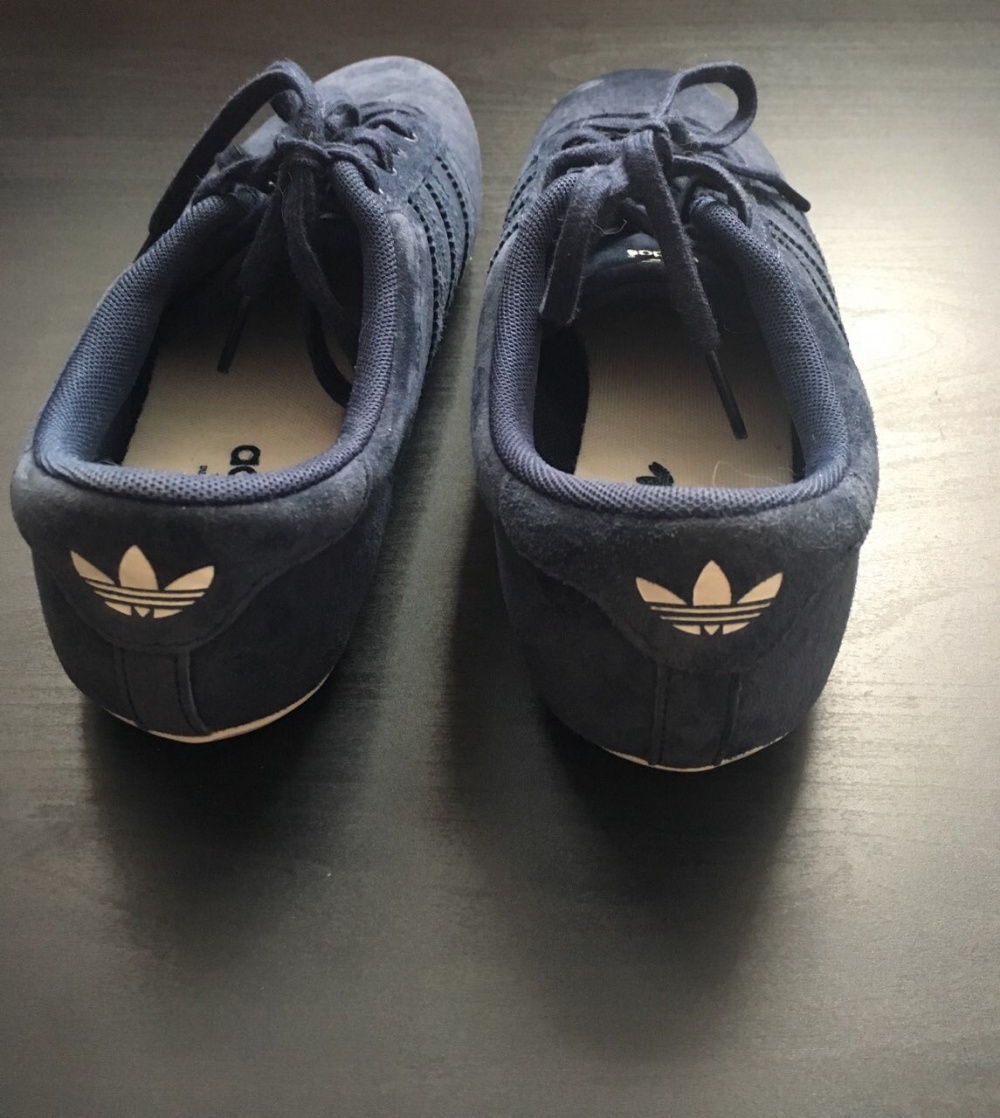 Кроссовки Adidas, размер 35-36