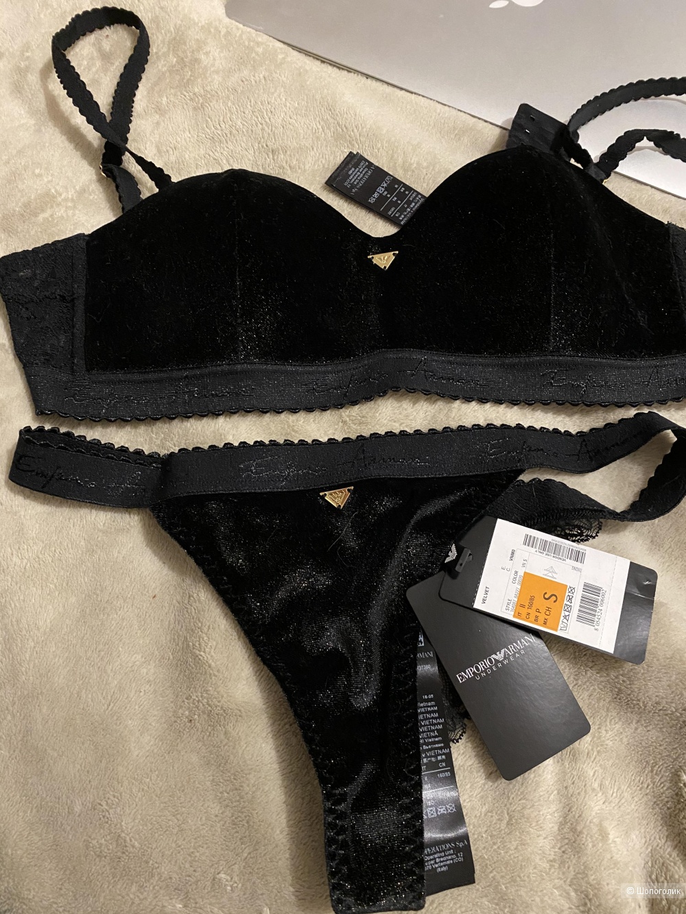 Комплект белья Emporio Armani S,M