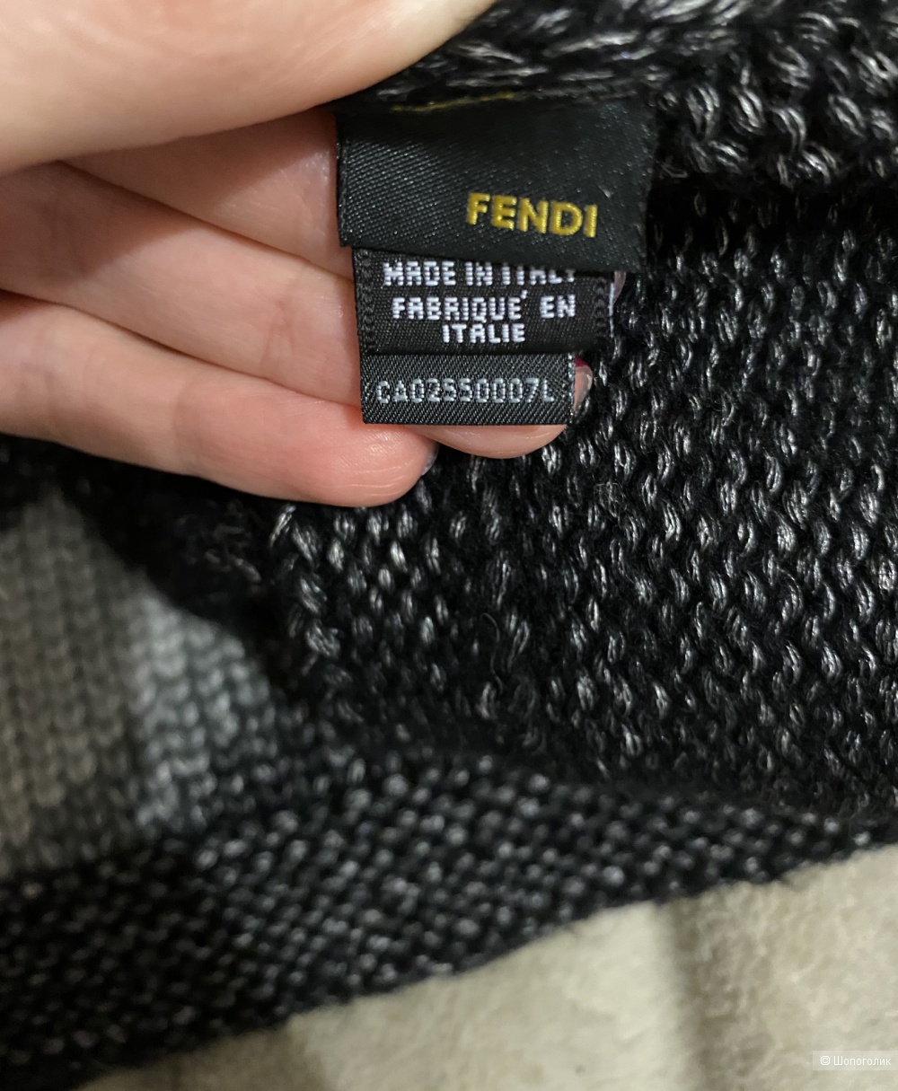 Комплект Шапка и шарф Fendi , размер единый