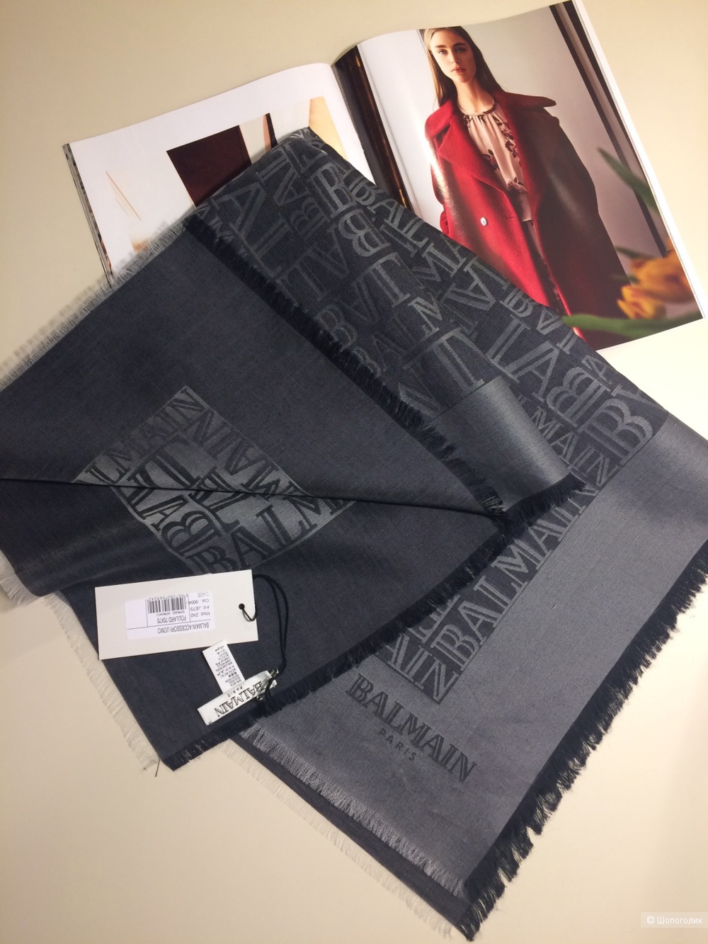 Платок Balmain 70x70 см.