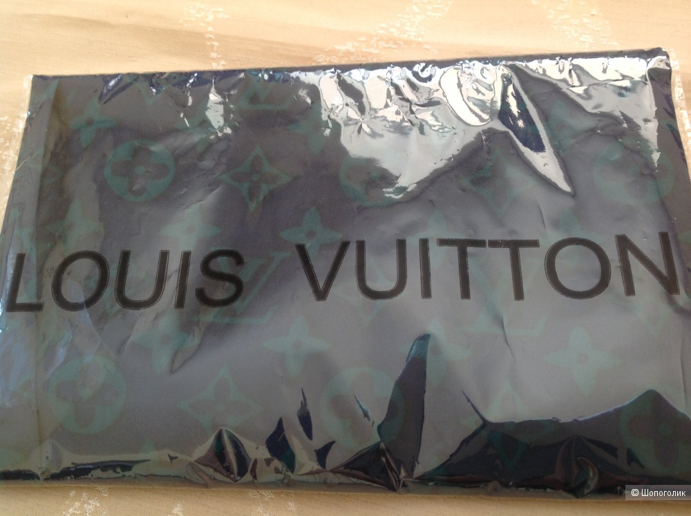 Платок Louis Vuitton, размер 90*90 см