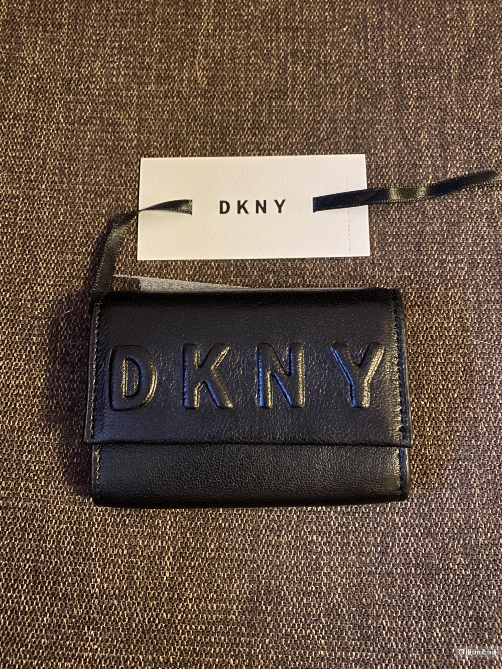 Кошелек DKNY