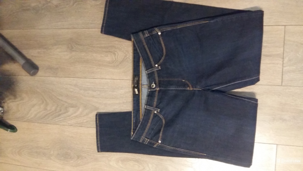 Джинсы с коррекцией Levis 28/32