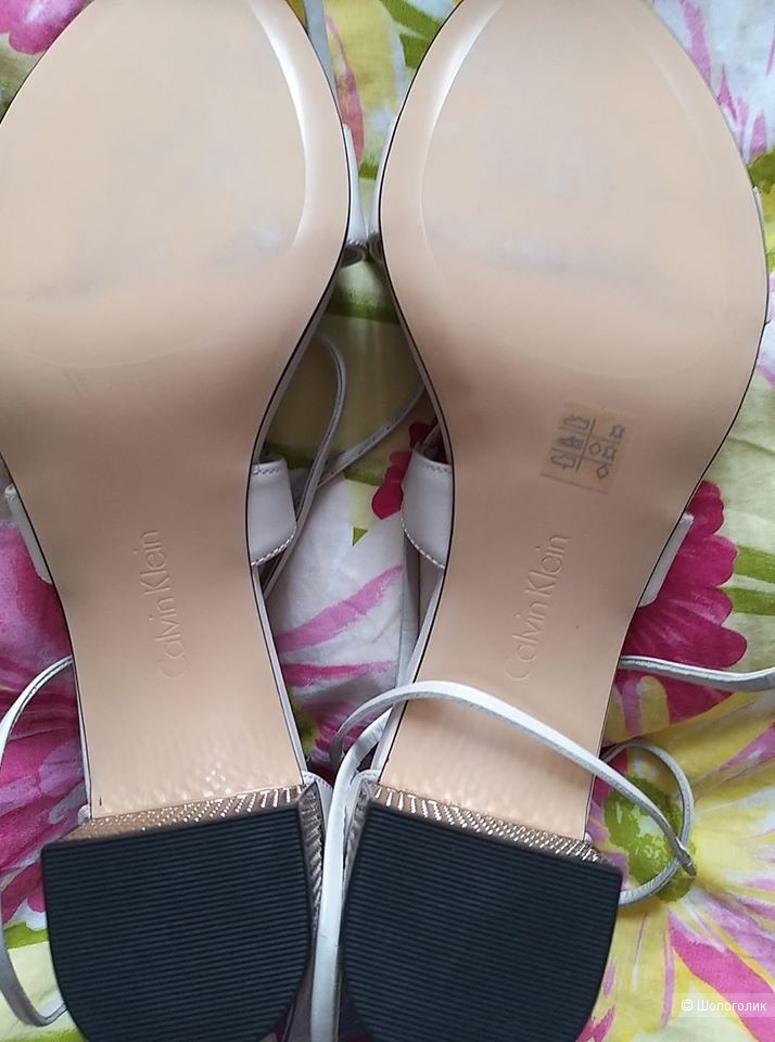 Босоножки Calvin Klein р.38