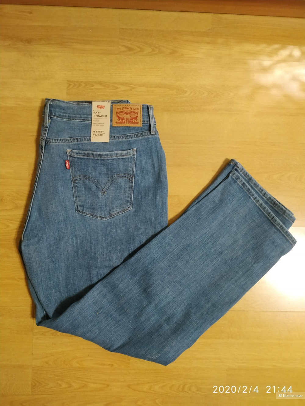 Джинсы женские Levis 33*30