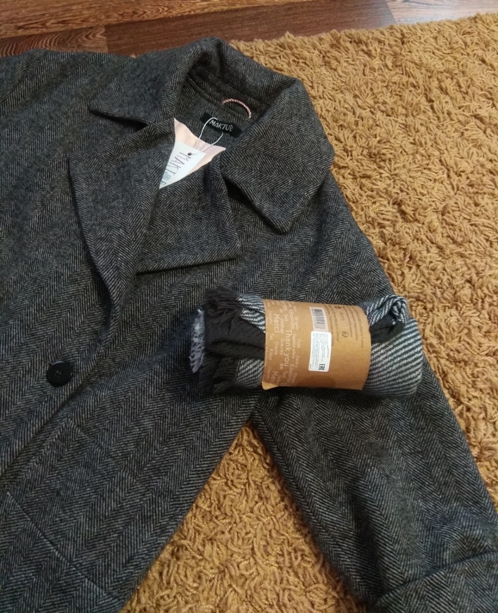 Набор пальто + палантин Maktub ,  размер oversize