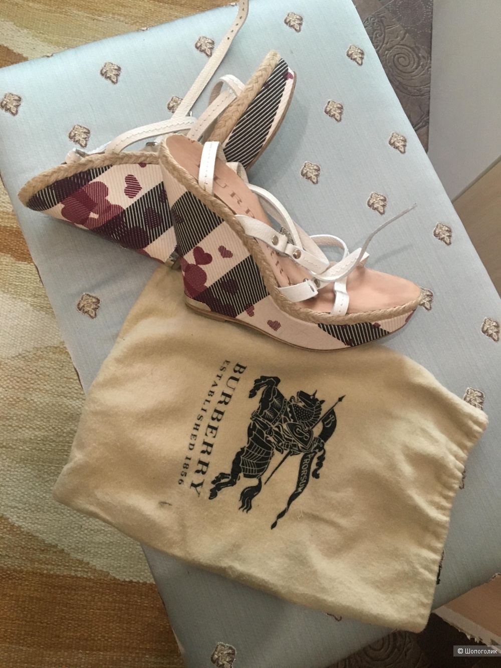 Босоножки  женские BURBERRY, размер 37,5