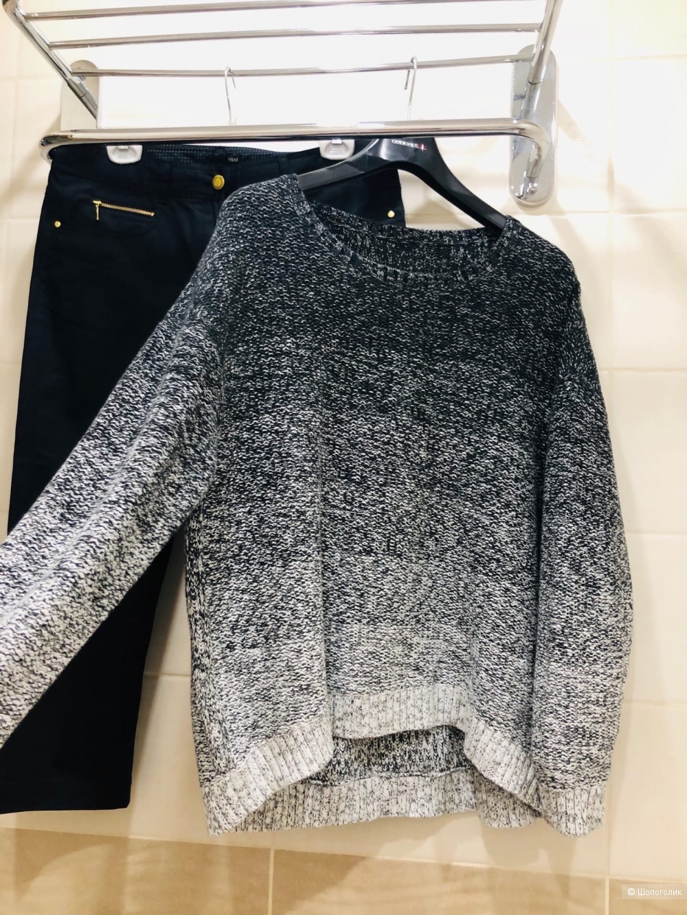 Джемпер "Hugo Boss".Размер L-XL.