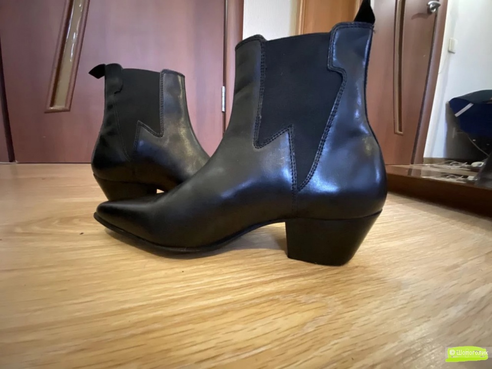 Оригинальные туфли-казаки: с чем носить и как комбинировать | Мода от lilyhammer.ru