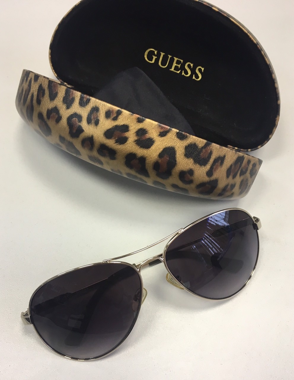 Очки с/з GUESS